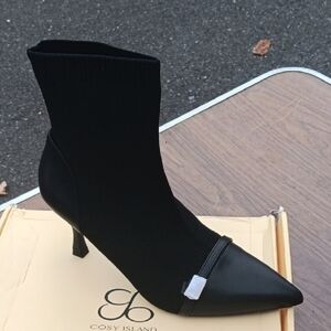 Cosy Island Black Women's Heels